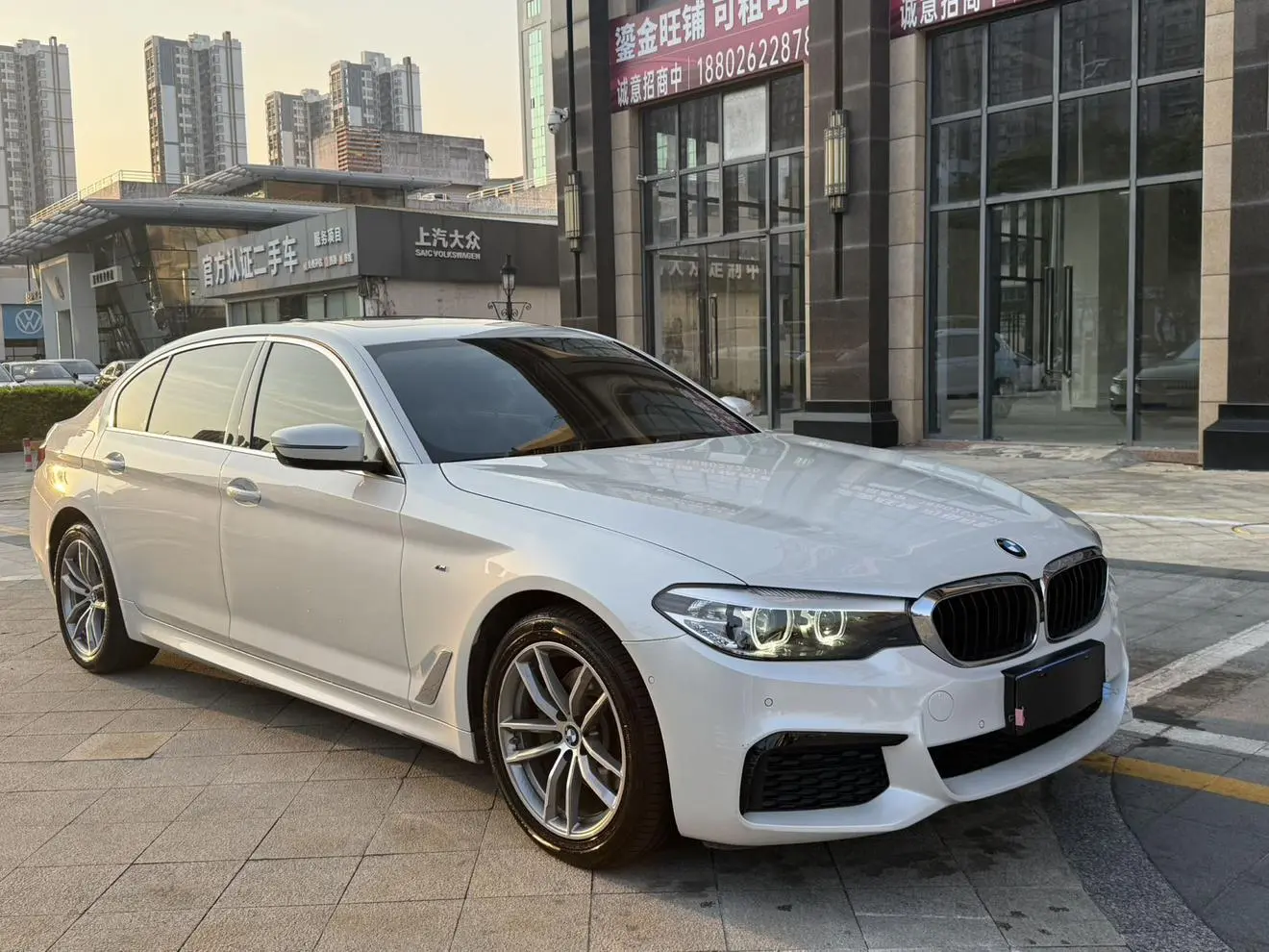 BMW 5 Series 2020 525Li M Sport Package