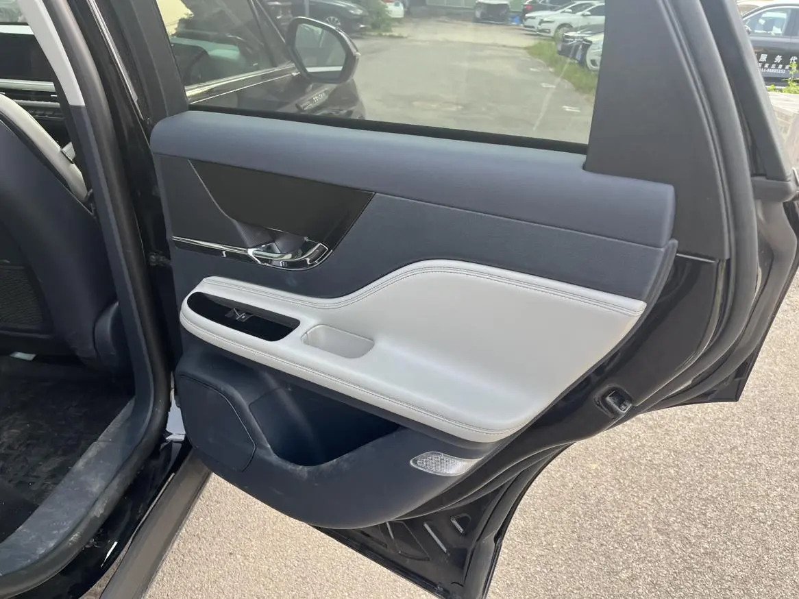 Lincoln Corsair 2024 2.0T 2WD Premium