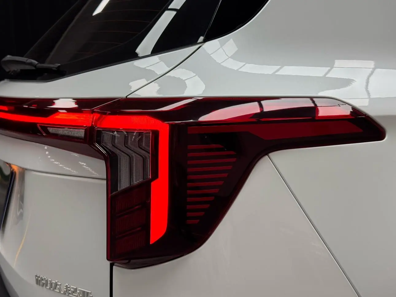 Kia 2023 1.5L IVT Luxury