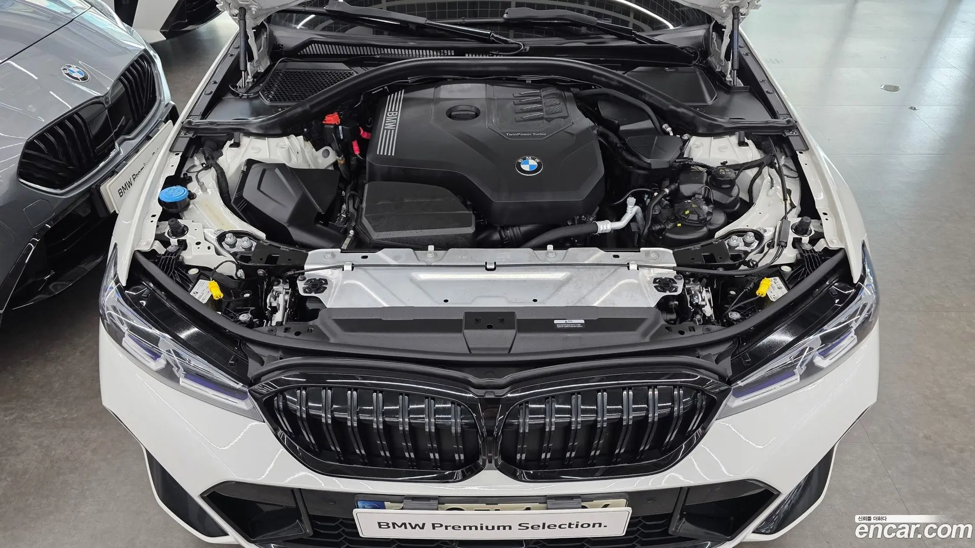 BMW 3-Series 320i M Sport 2023