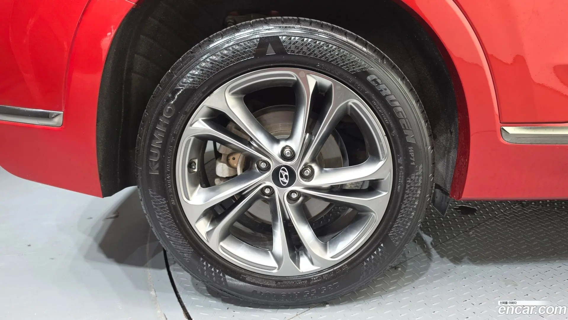 Hyundai Santafe Gasoline 2.0T 2WD