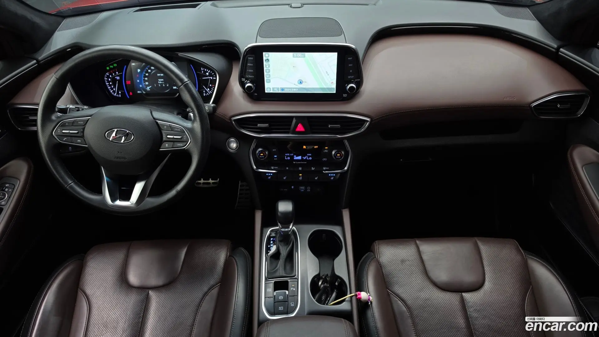 Hyundai Santafe Gasoline 2.0T 2WD