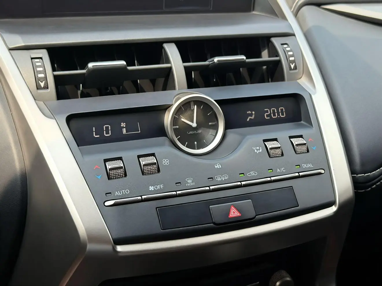 Lexus NX 2020 200 FWD China V