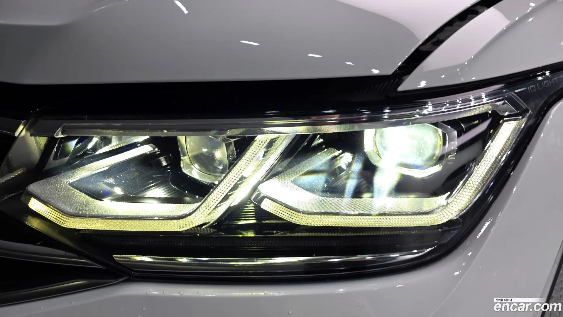 Volkswagen Tiguan 2.0 TSI Prestige