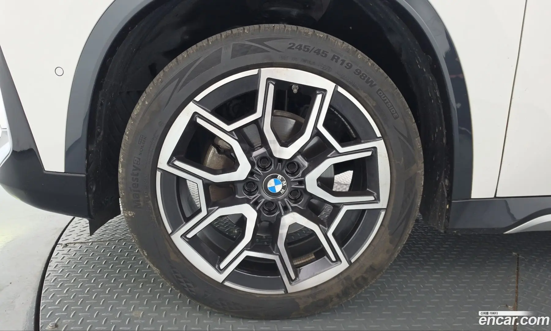 BMW X1 xDrive 20i xLine 2023