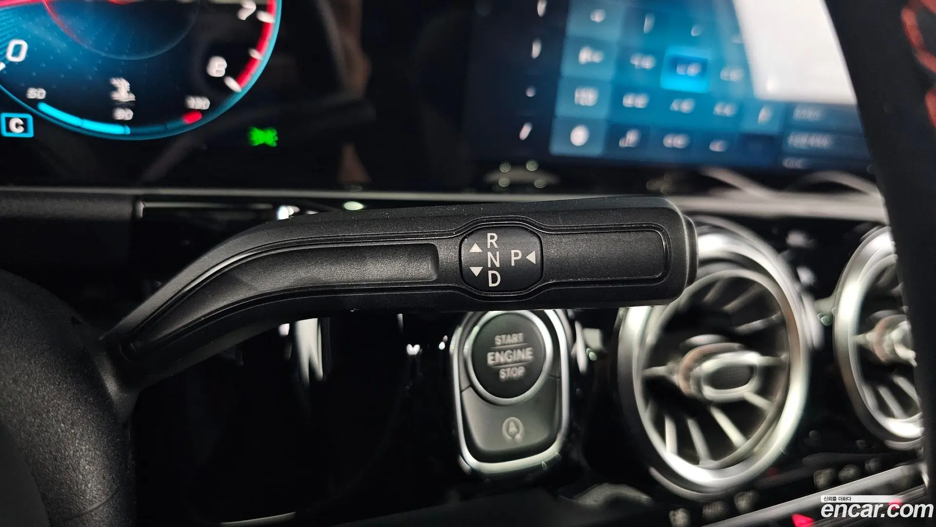 Mercedes-Benz GLA-Class GLA250 4MATIC 2020