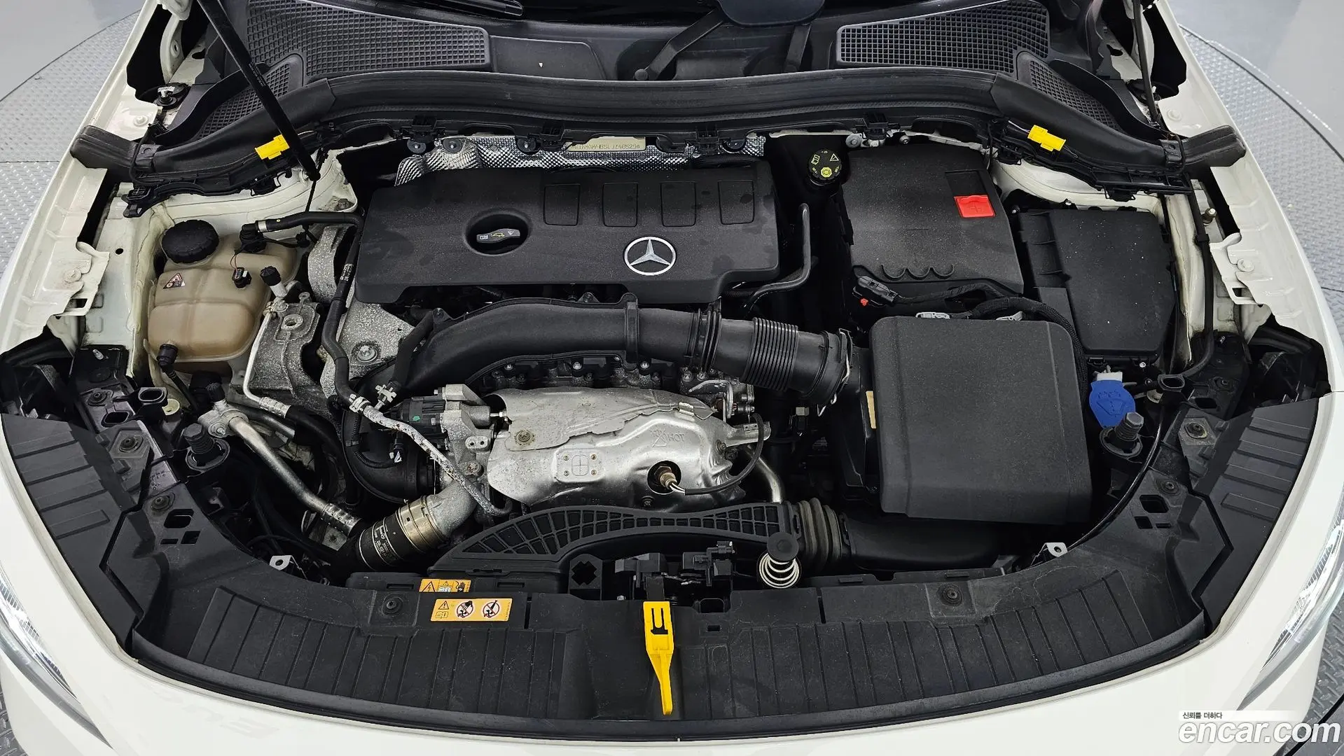 Mercedes-Benz GLA-Class GLA250 4MATIC 2020