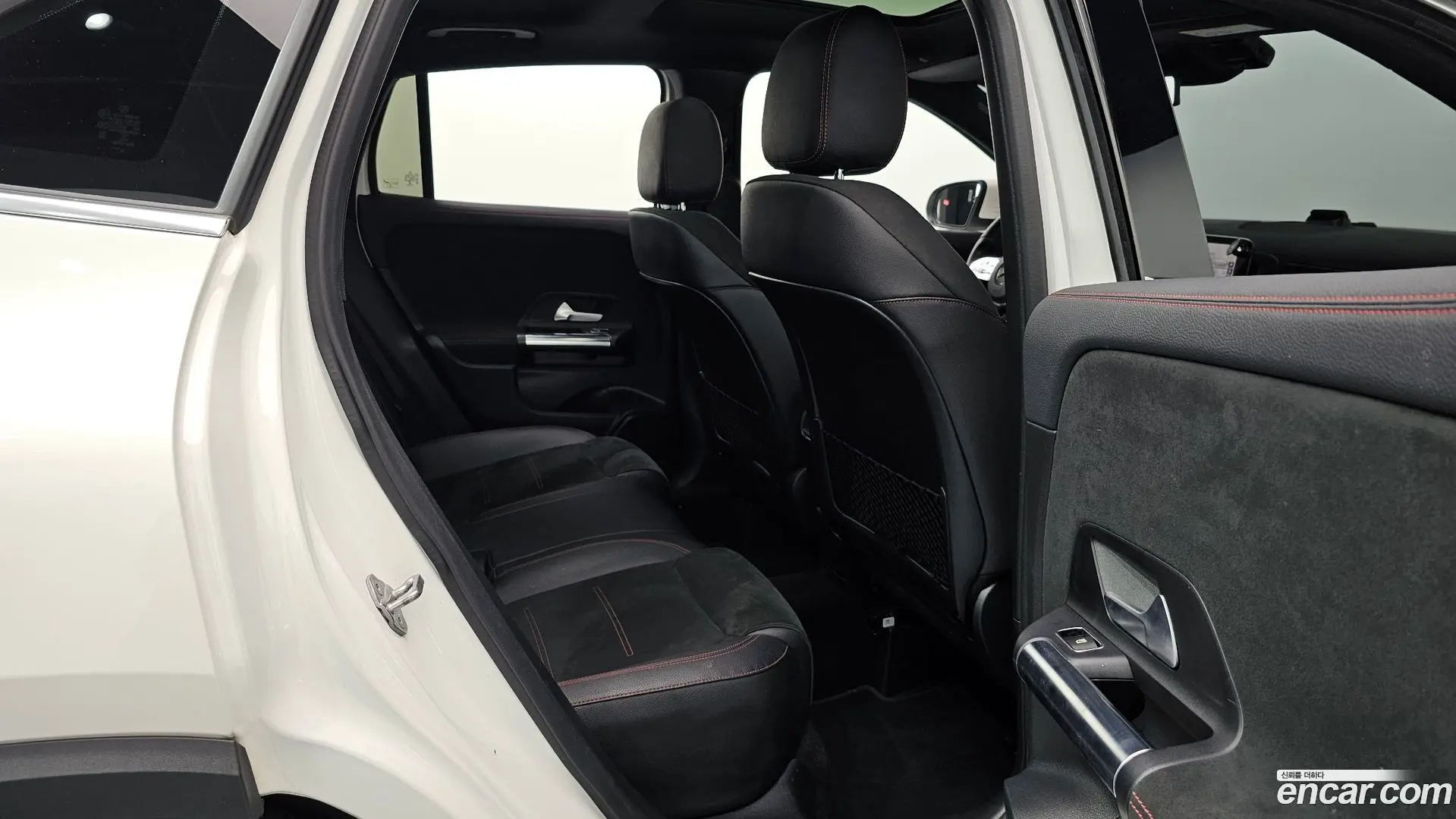 Mercedes-Benz GLA-Class GLA250 4MATIC 2020