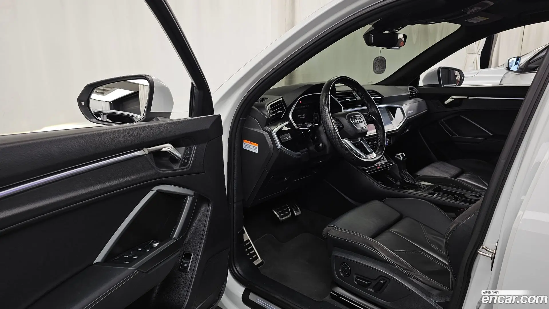 Audi Q3 35 TDI Premium Sportback