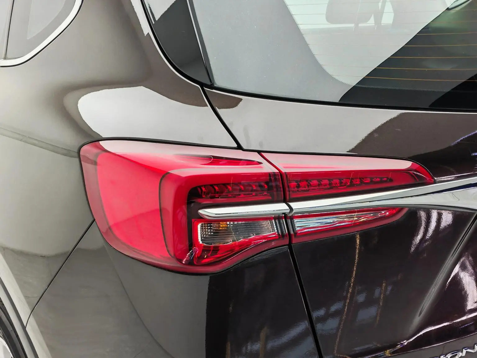 Buick Envision 2020 20T 2WD Leading