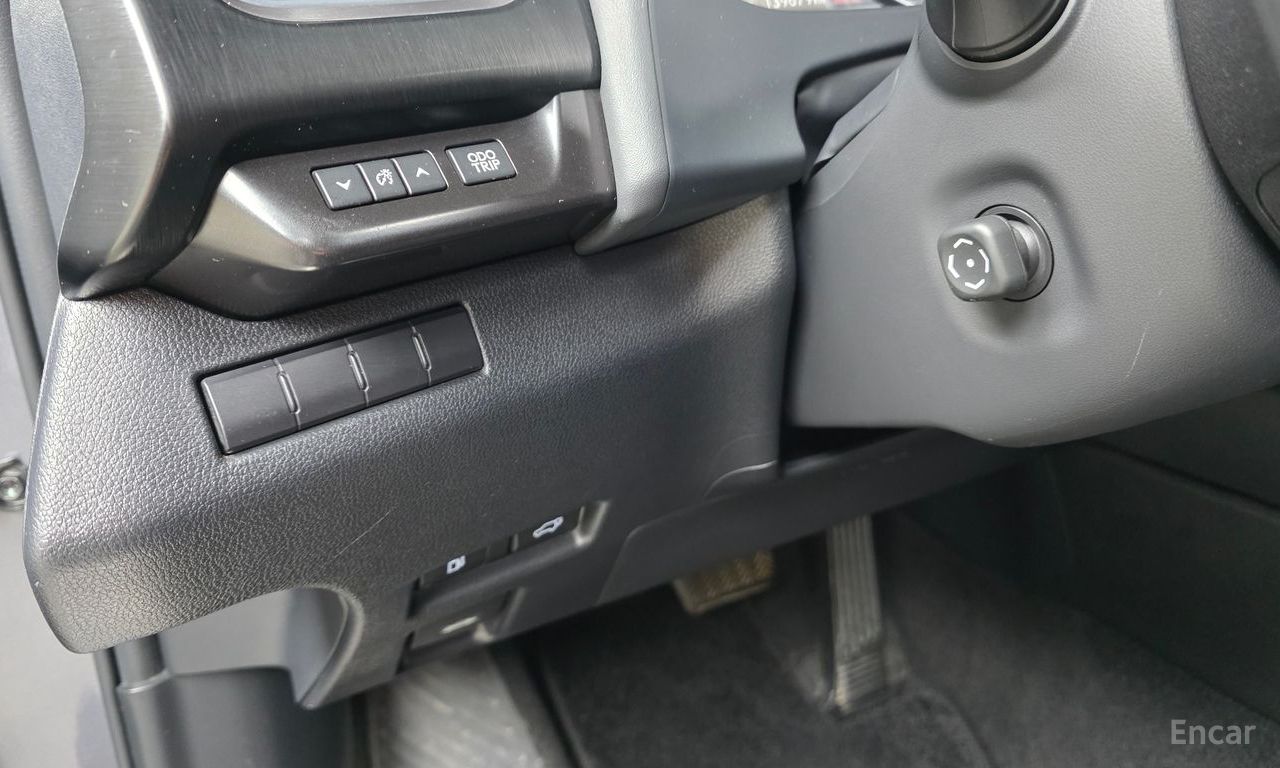 Lexus UX250h 2.0 AWD 2019