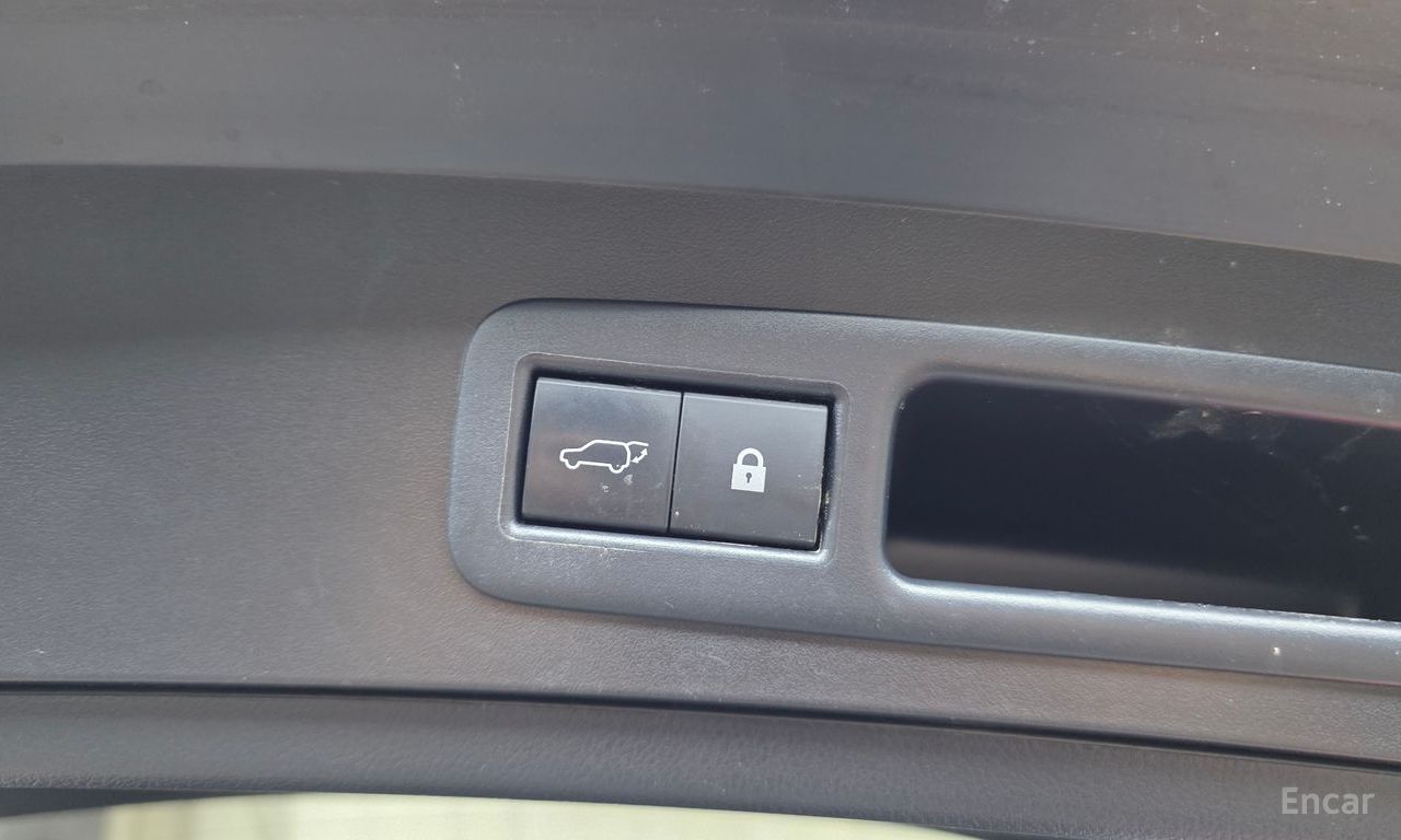 Lexus UX250h 2.0 AWD 2019