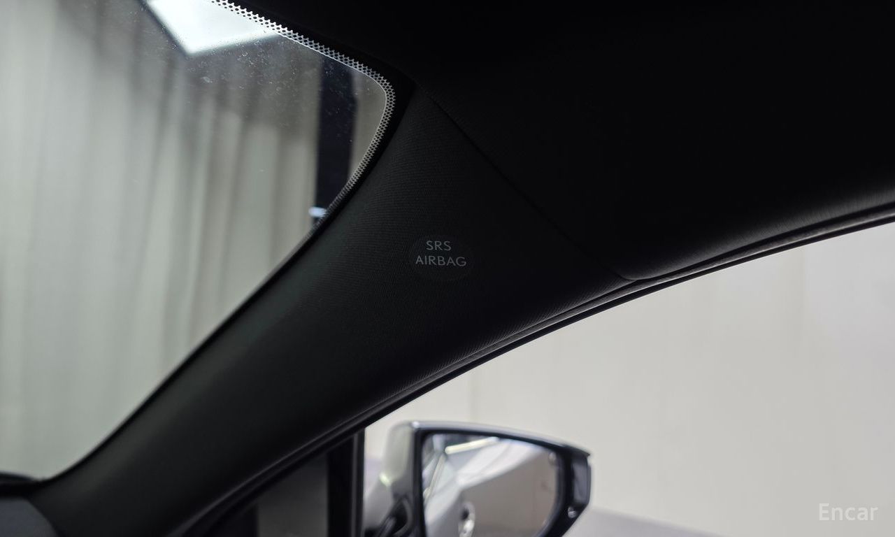 Lexus UX250h 2.0 AWD 2019