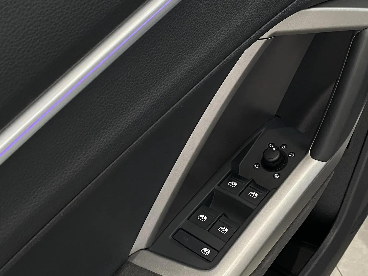 Audi Q3 2020 40 TFSI Dynamic Fashion