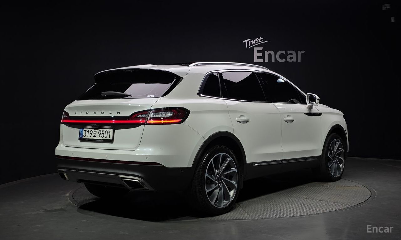 Lincoln Nautilus 1st generation 2.7 202A AWD 2022