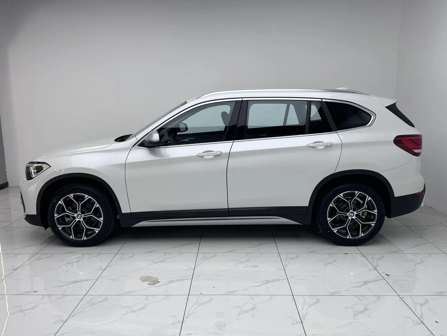 BMW X1 2022 sDrive20Li Premium Plus