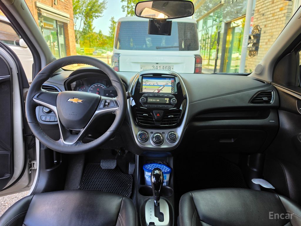 Chevrolet (GM Daewoo) The Next Spark LT 2017