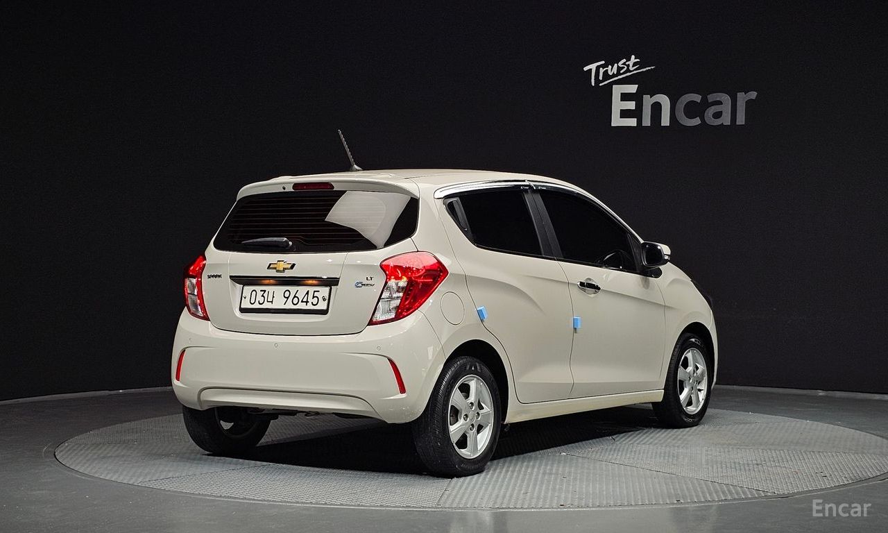 Chevrolet (GM Daewoo) The Next Spark LT 2017