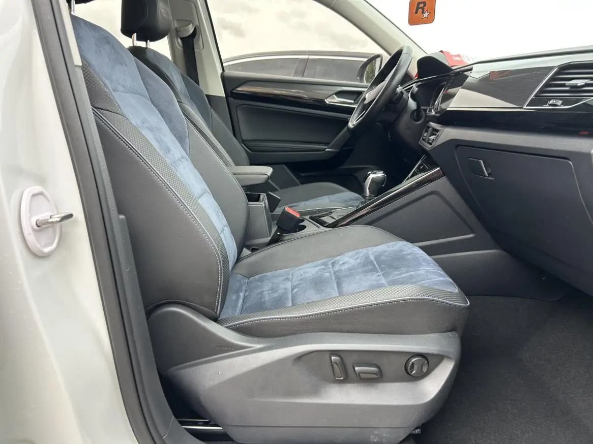 Volkswagen Tayron X 2020 330TSI 2WD Premium Smart Connected