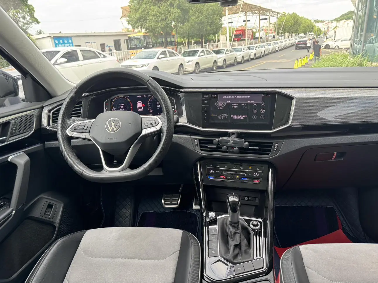Volkswagen Tayron X 2020 330TSI 2WD Premium Smart Connected