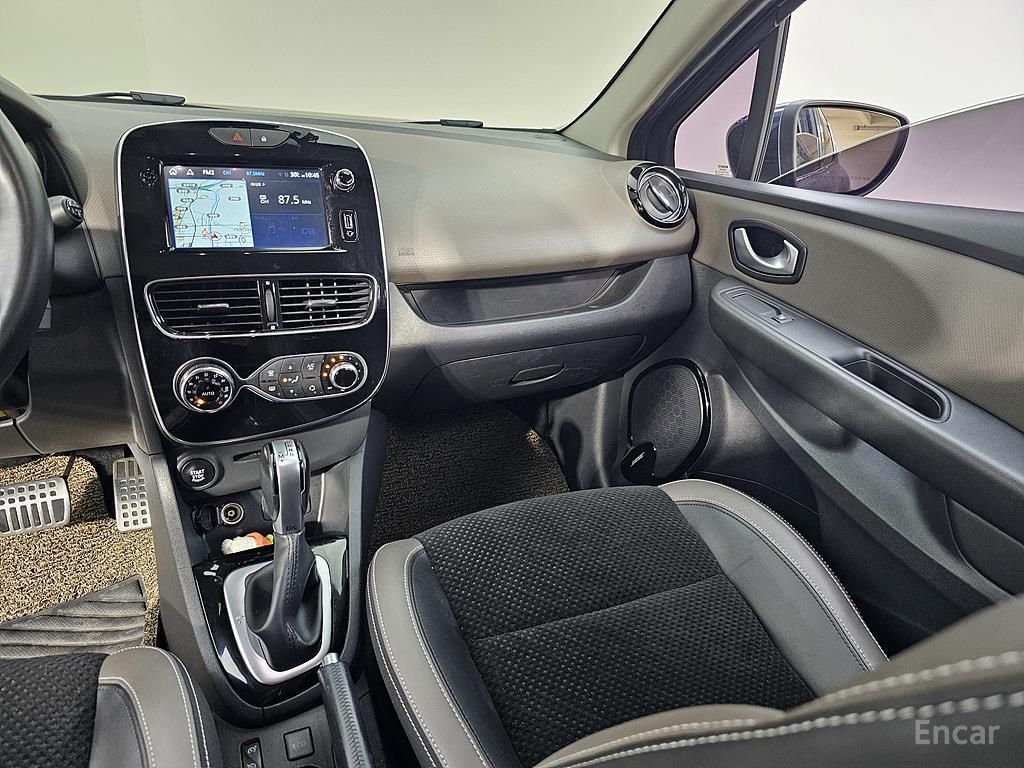 Renault Korea (Samsung) Clio Intense 2018