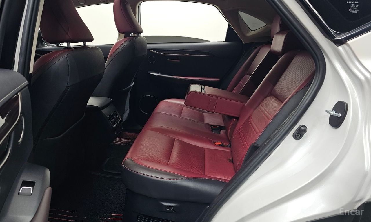Lexus NX300h Executive 2019