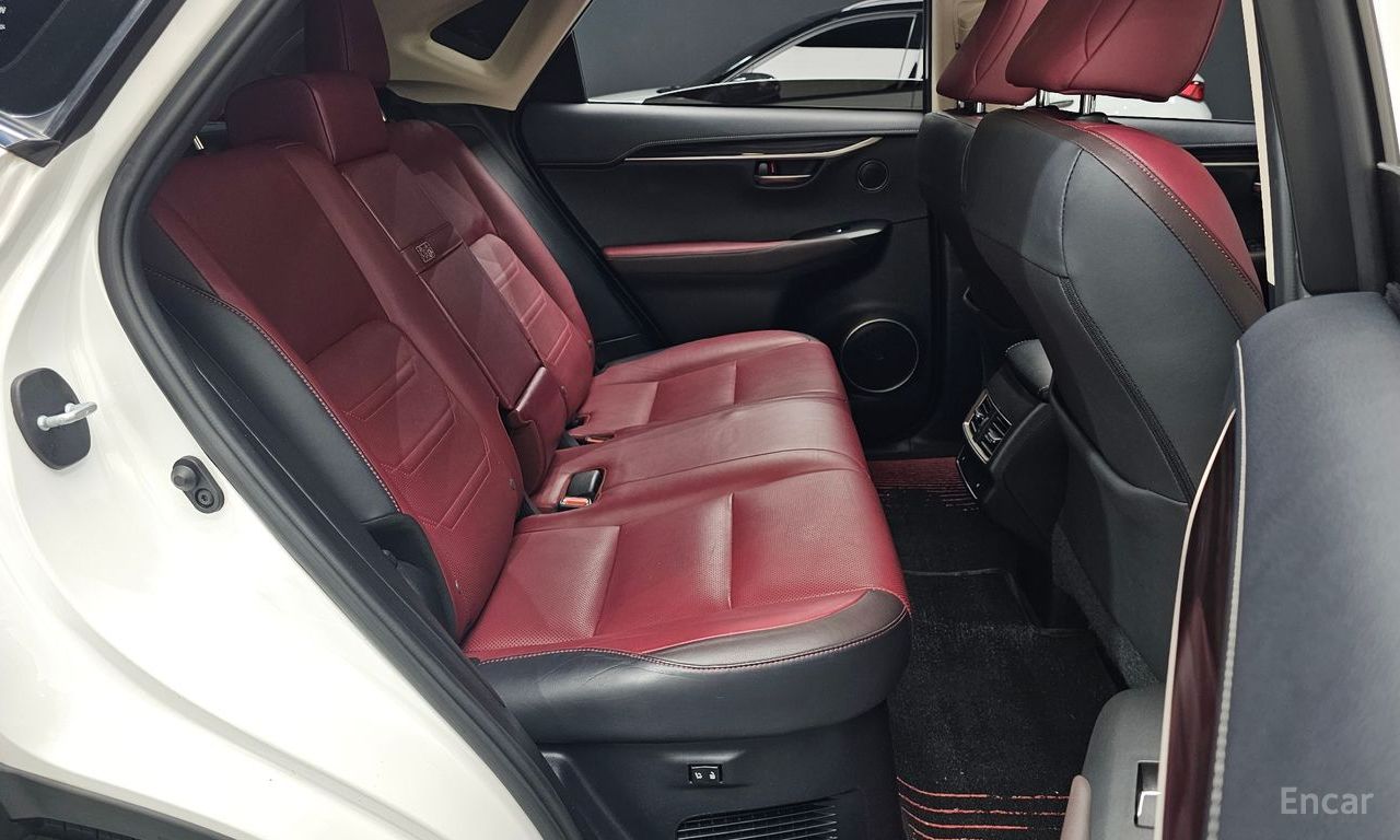 Lexus NX300h Executive 2019